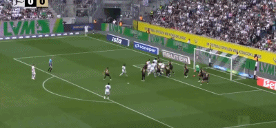 半场战报:门兴2-1埃尔沃斯贝格,博林双响,莫夸破门